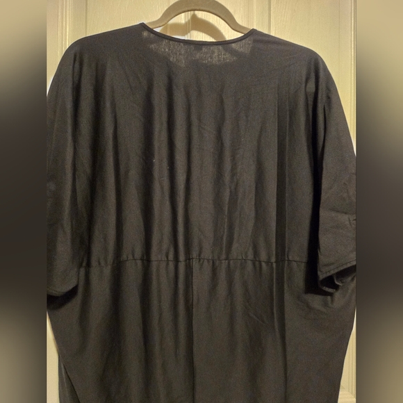 Cos Blouse Silk V-Neck Top Overshirt Women's Size Small Color Black - Picture 7 of 9